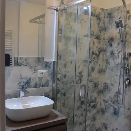 Family And Friends شقة فلورنس