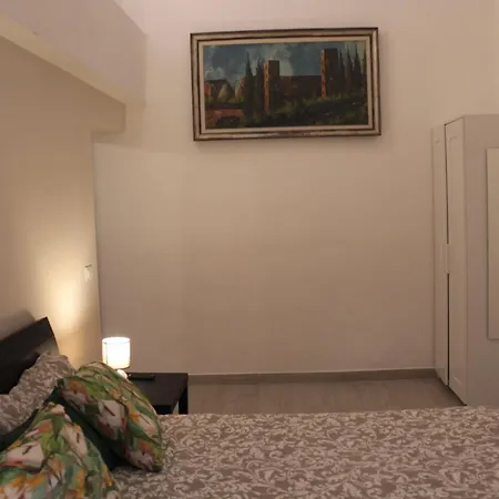 Family And Friends * فلورنس